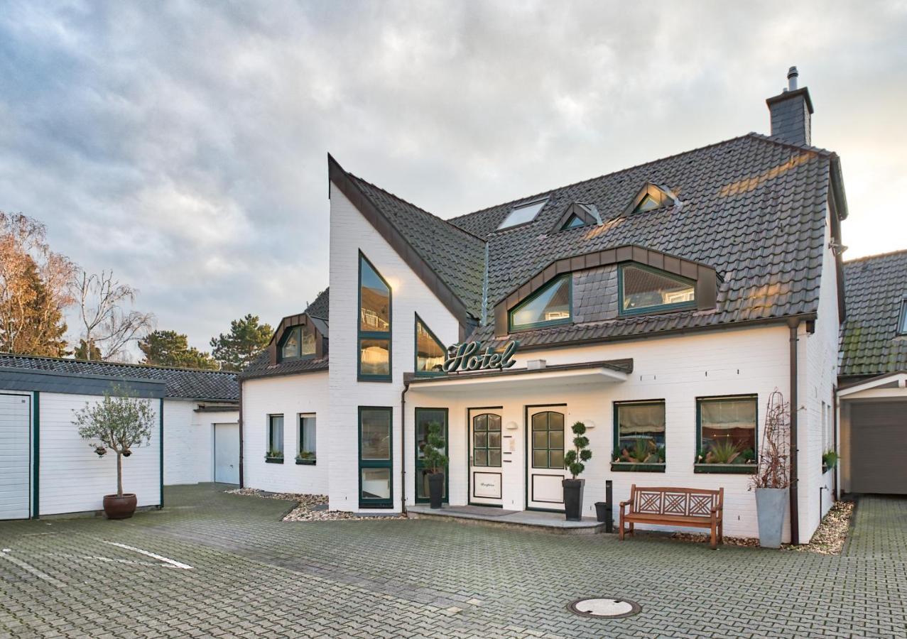 Hotel Zur Krone Meerbusch Εξωτερικό φωτογραφία