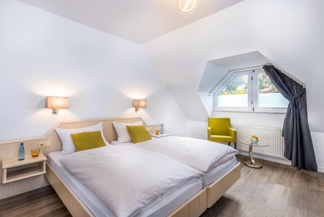 Hotel Zur Krone Meerbusch Εξωτερικό φωτογραφία
