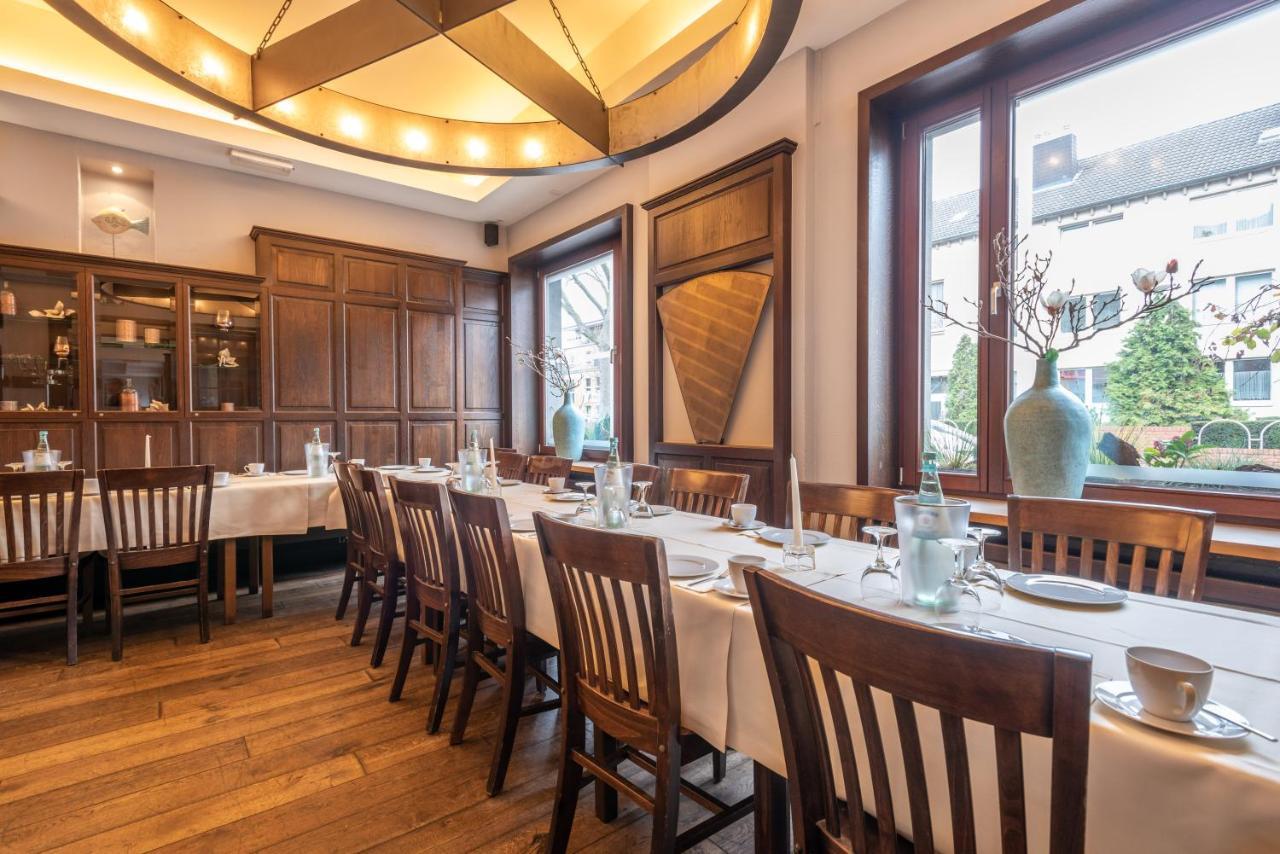 Hotel Zur Krone Meerbusch Εξωτερικό φωτογραφία