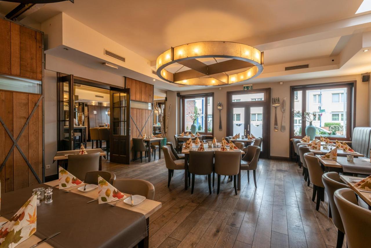 Hotel Zur Krone Meerbusch Εξωτερικό φωτογραφία
